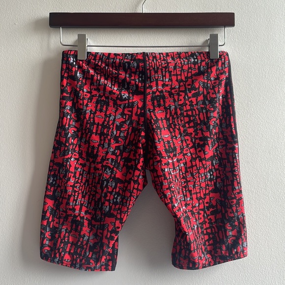 TYR Swim Suit Size 30 Small - Picture 3 of 5